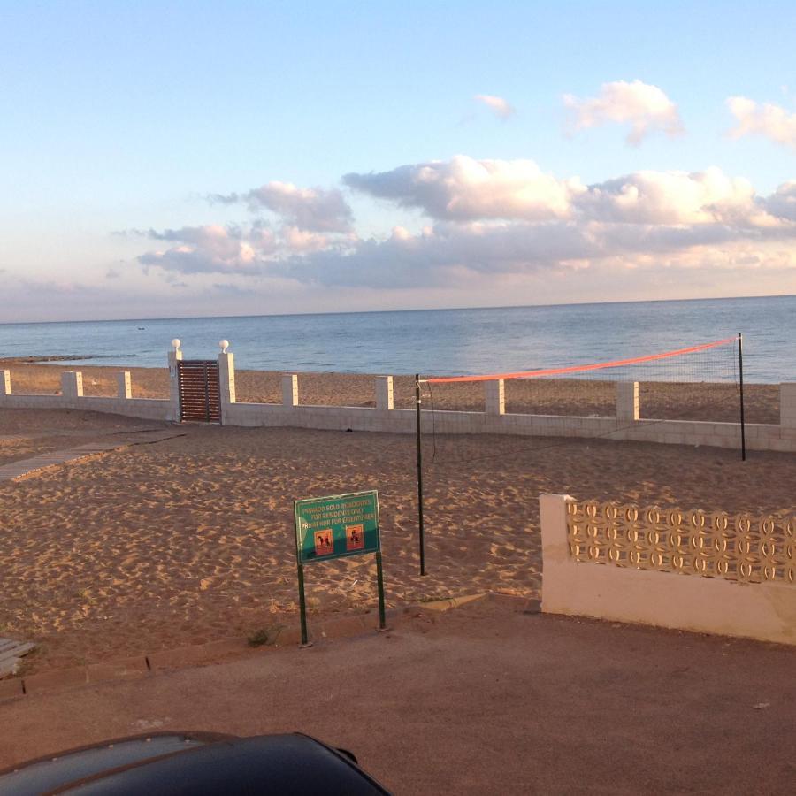 Urbanizacion Primera Linea De Playa Denia Eksteriør bilde